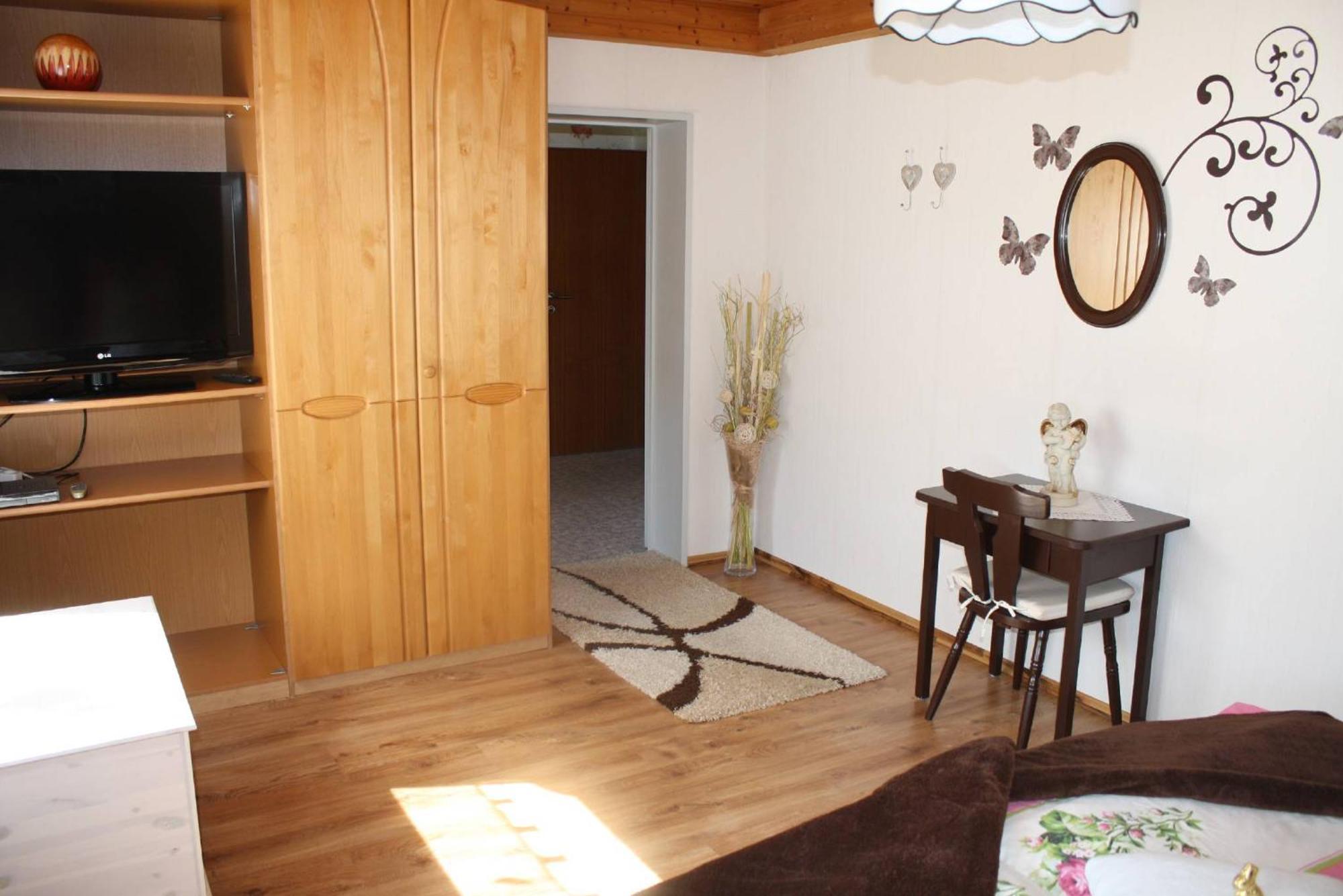 Ferienwohnung Leipold Segnitz エクステリア 写真
